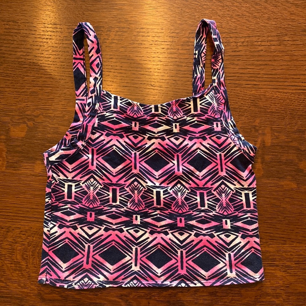 thick strap patterned tank